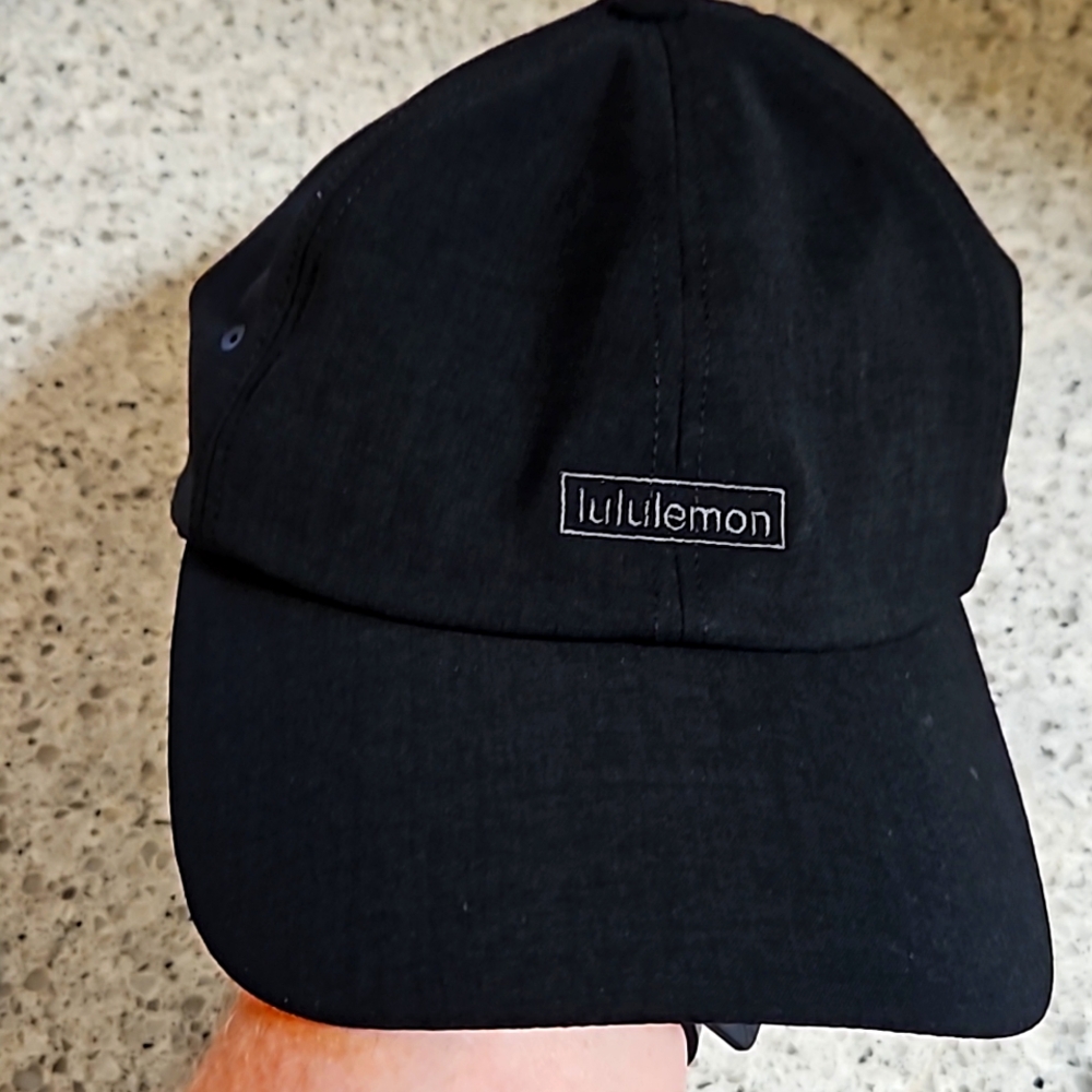 Woman's hat